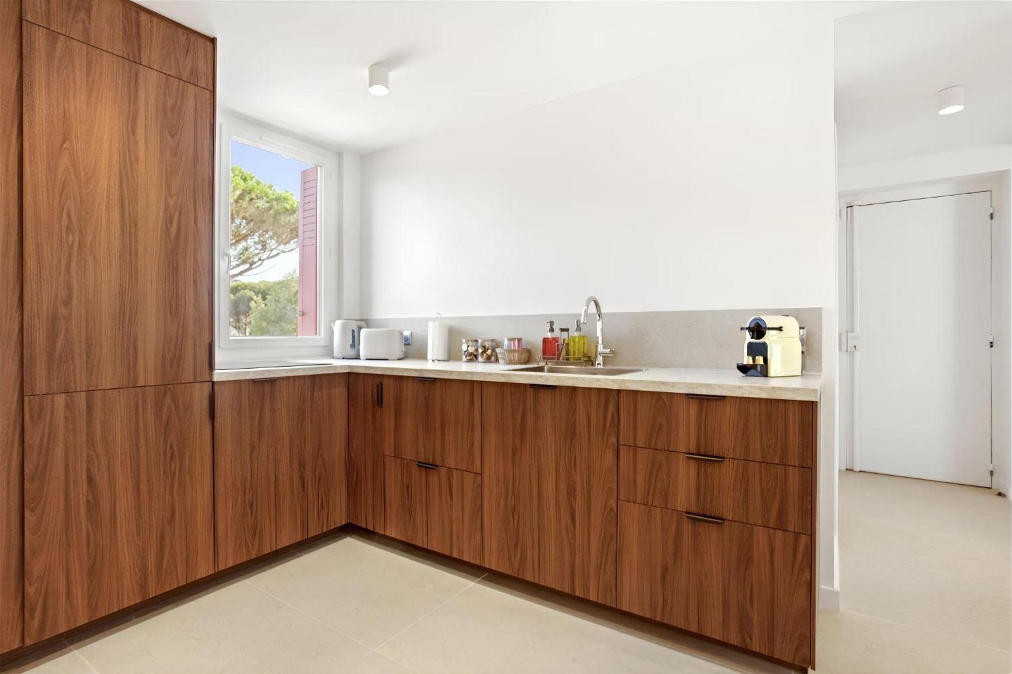Magnifique 3 Pieces - Proximite Place Des Lices Avec Parking แซ็ง-ทรอเป ภายนอก รูปภาพ