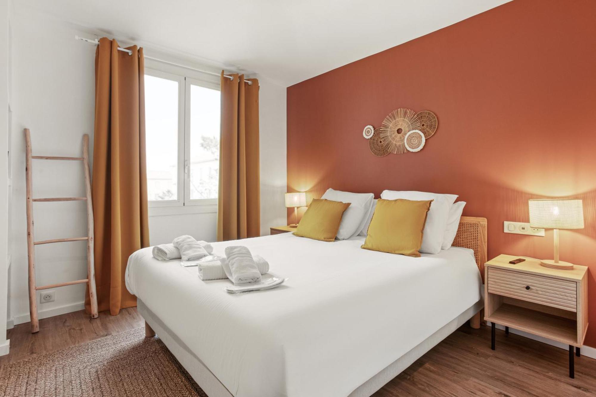 Magnifique 3 Pieces - Proximite Place Des Lices Avec Parking แซ็ง-ทรอเป ภายนอก รูปภาพ